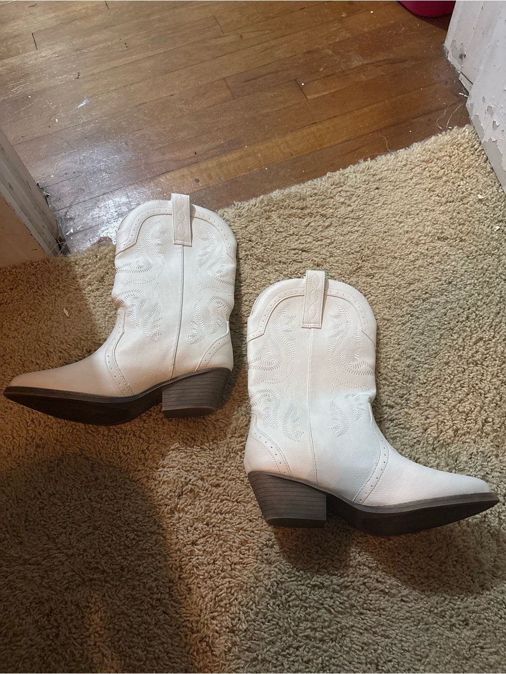 Never Worn White Women's Western Cowboy Boots